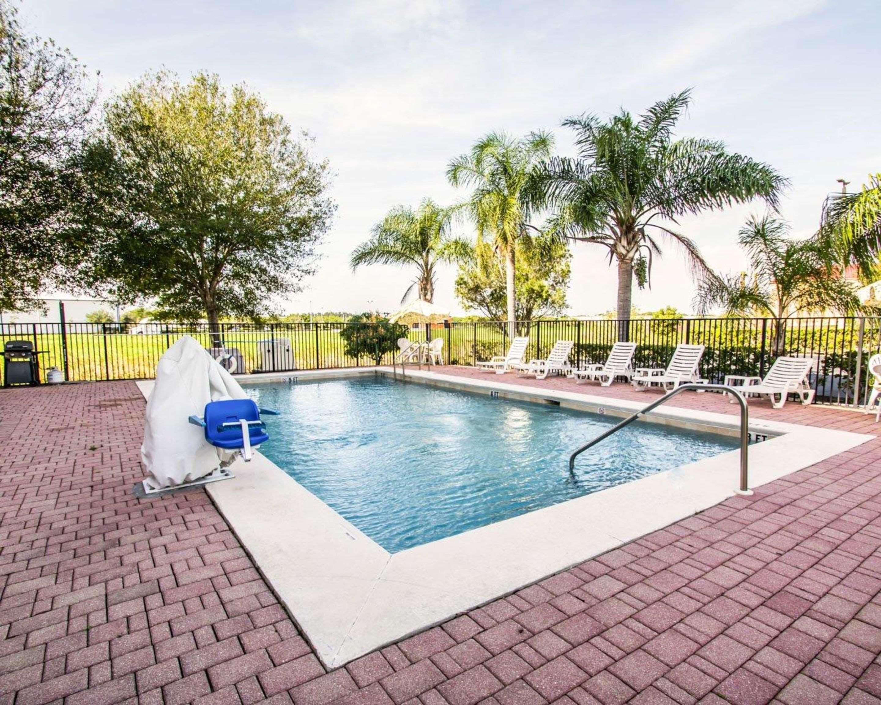 Sleep Inn Fort Pierce I-95 Bagian luar foto